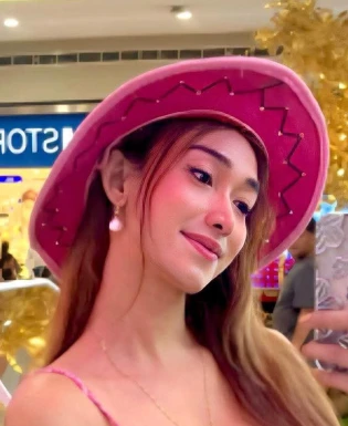 Thai ladyboys for dating / Ladyboys from Philippines for dating