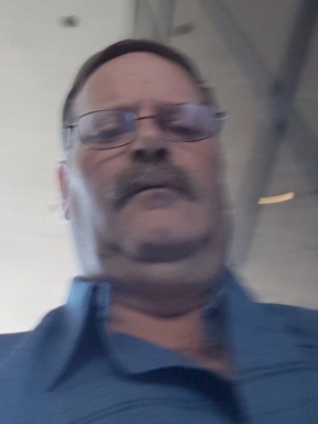 American men looking for love